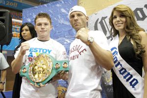 A Rhodes le voy a enseñar a respetar: Canelo