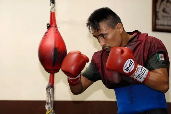 El Pingo' Miranda entrena en el mismo gimnasio donde empezó en Monterrey