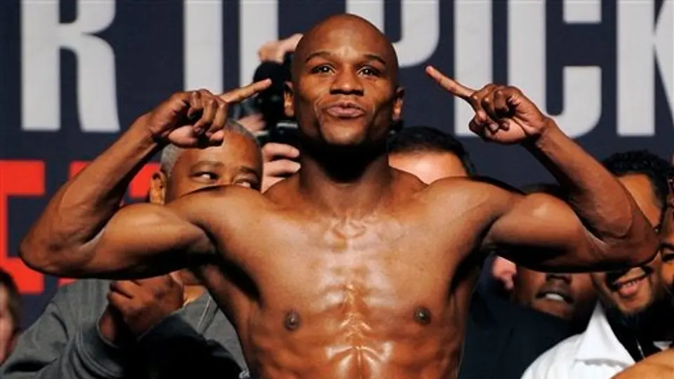 Mayweather, demandado por presunta agresión