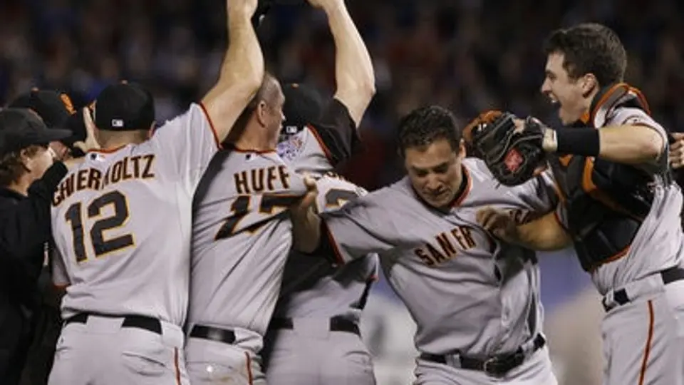 MLB da 300 mil dólares a jugadores de Gigantes por ganar Serie Mundial