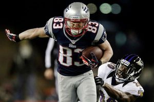 Wes Welker atrapará pases de Peyton Manning