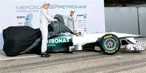 Schumacher, satisfecho por el rendimiento de su equipo