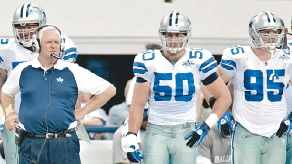 Vaqueros de Dallas, envueltos en un caos en la temporada