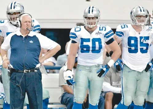 Vaqueros de Dallas, envueltos en un caos en la temporada