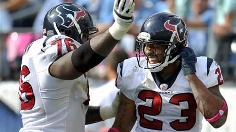 Houston aplastó 41-7 a Titanes y son líderes de la División Sur