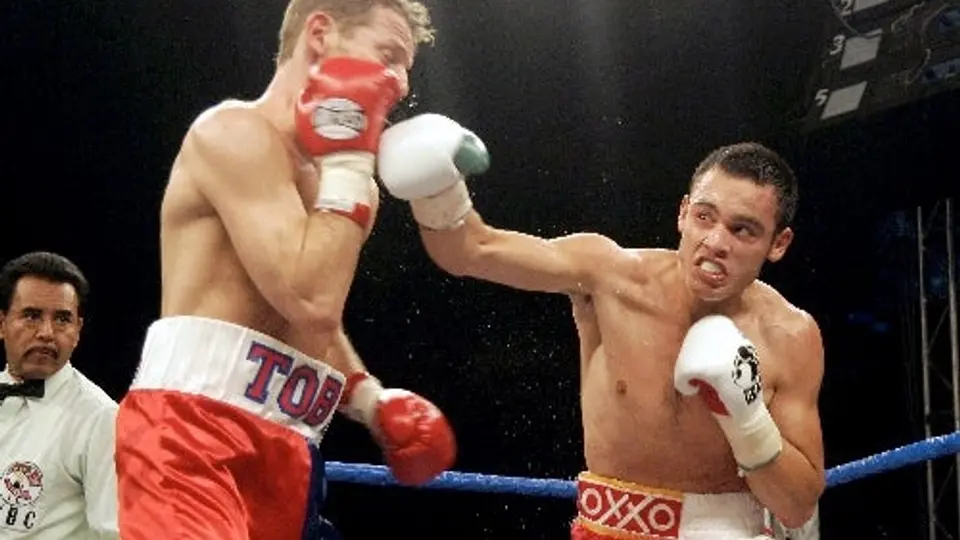 Chavez Jr se enfrentará a Sebastian Zbik en el Staples Center