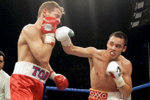 Chavez Jr se enfrentará a Sebastian Zbik en el Staples Center