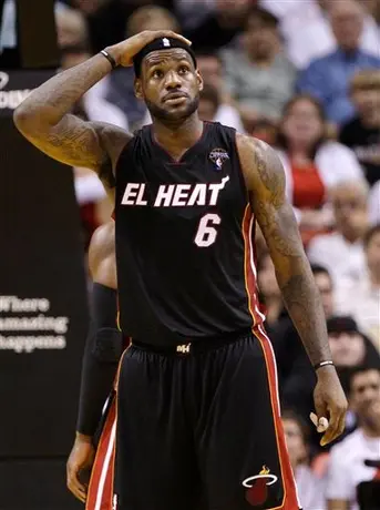Club nocturno demanda a LeBron James