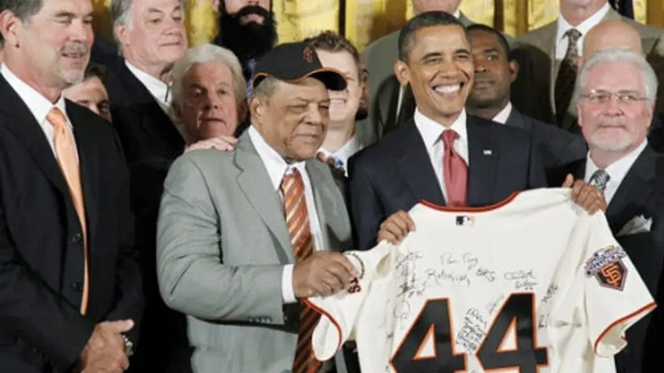 Obama recibe a los Gigantes, Campeones de la Serie Mundial