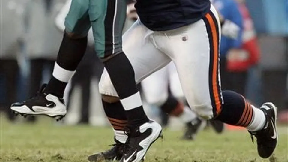 Michael Vick sufre primera intercepción en cuatro años