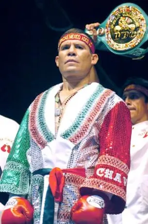 Julio César Chávez, a punto de volverse inmortal'