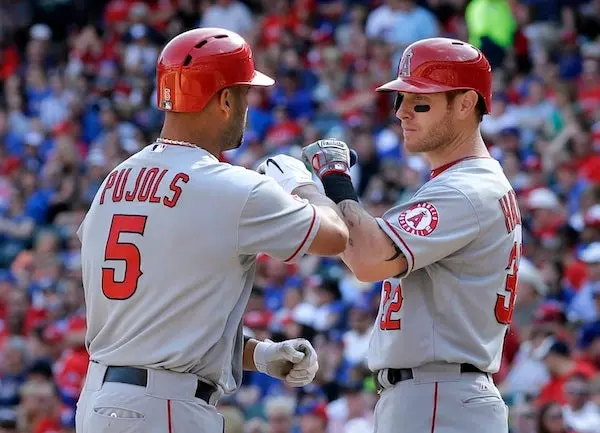 Angelinos derrotan a los Rangers de Texas