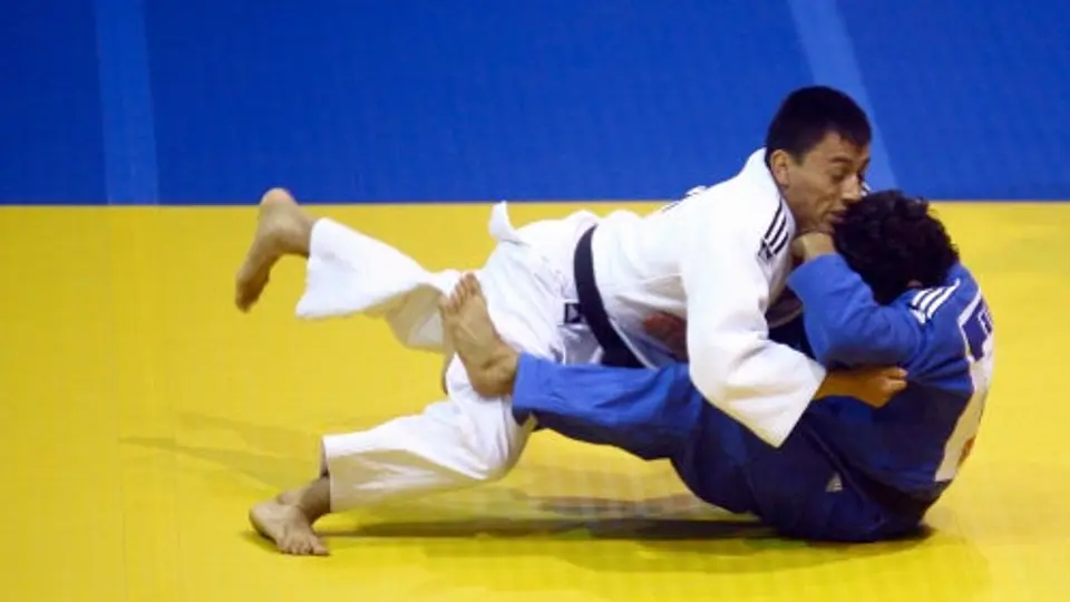 Nabor Castillo se queda con la plata en Judo