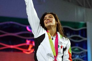 González obtiene la primera medalla en natación para México