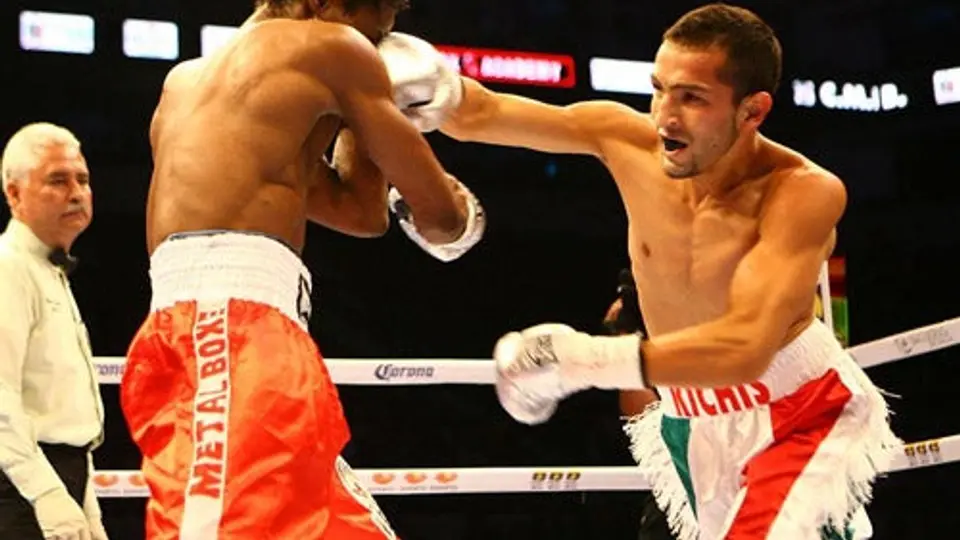 Kichis Garza se coloca como Campeón Mundial