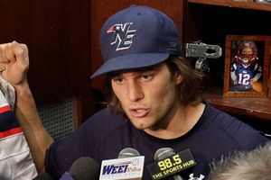 Guerra de declaraciones entre Cromartie y Tom Brady