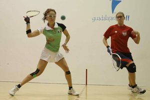 Longoria, feliz con la medalla de oro