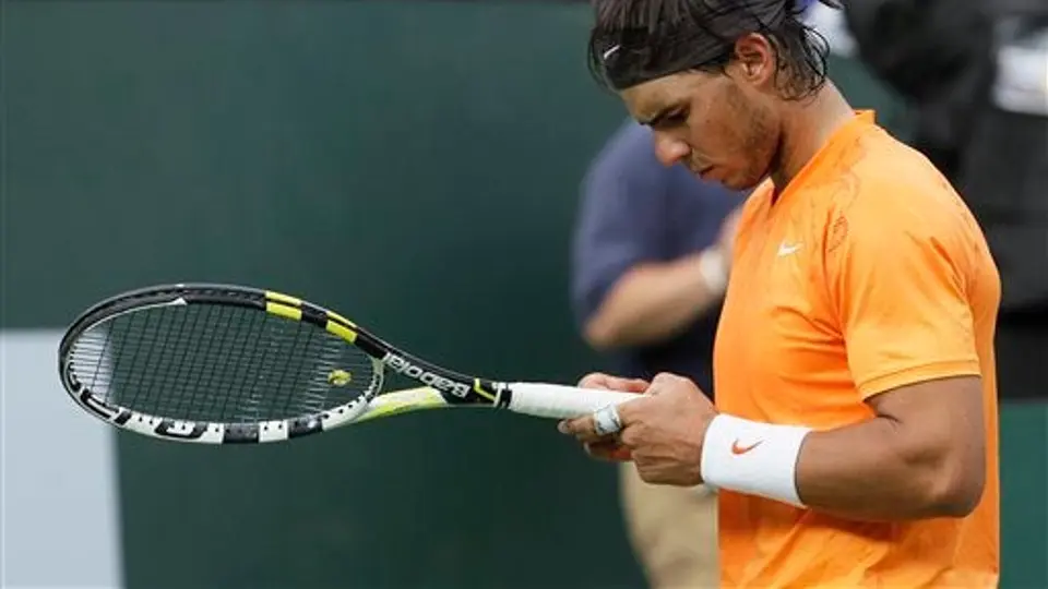 Nadal y Djokovic llegan a Colombia con atraso por clima