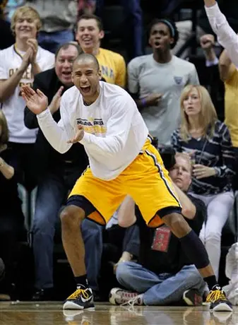 Indiana respira en Playoffs