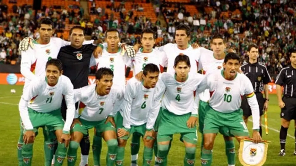 Bolivia, primer equipo que llega a Argentina para la Copa América