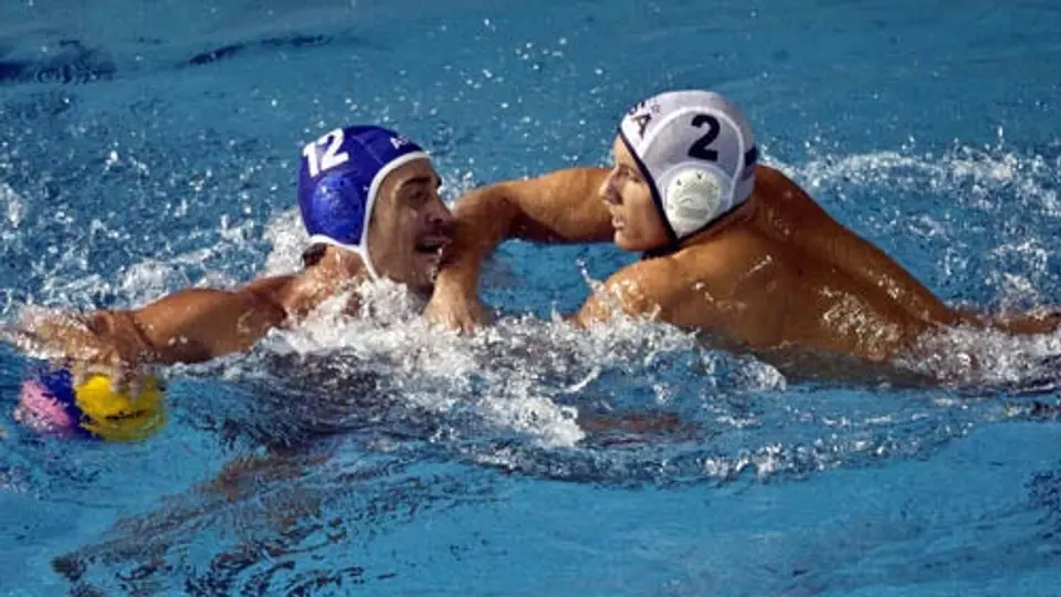 EU domina water polo en ambas ramas