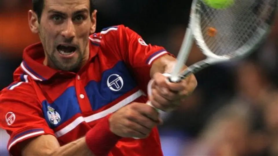 Serbia le empata a Francia en Final de Copa Davis con triunfo de Djokovic