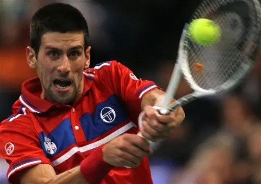 Serbia le empata a Francia en Final de Copa Davis con triunfo de Djokovic