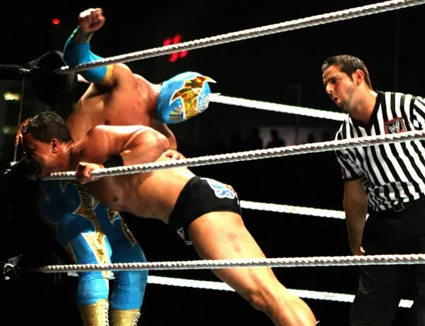 Se abre el telón de la WWE en suelo regiomontano