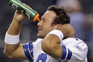 Nowitzki defiende a Tony Romo