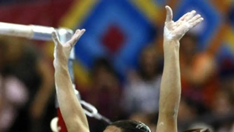 Guatemala se queda con el Oro en viga de equilibrio femenil