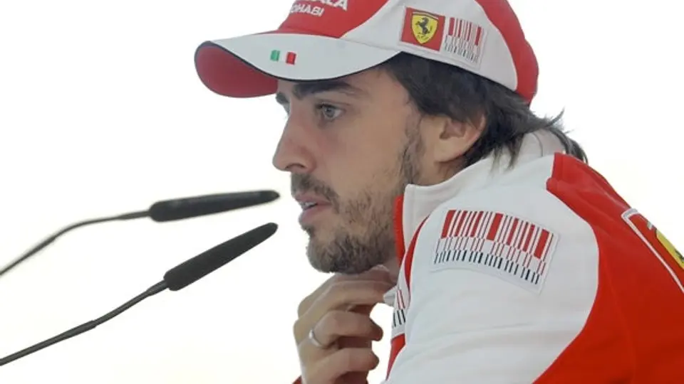 Quiero ganar en casa, pero Red Bull es el favorito: Alonso