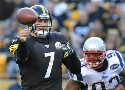 Pittsburgh se llevó la victoria ante los Patriotas 25-17