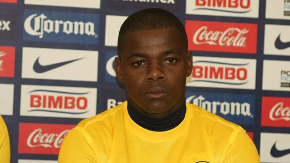 Narciso Mina aseguró tener papales y visa en regla