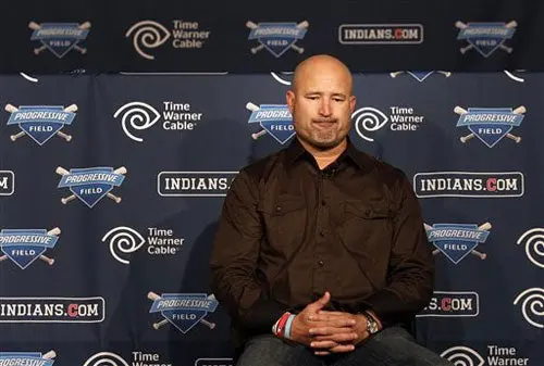 Acta renueva con Cleveland hasta 2013