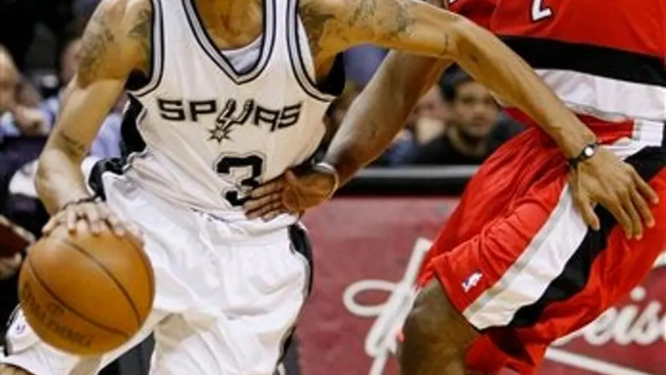 Spurs llega a 20 victorias al vencer 95-78 a Blazers