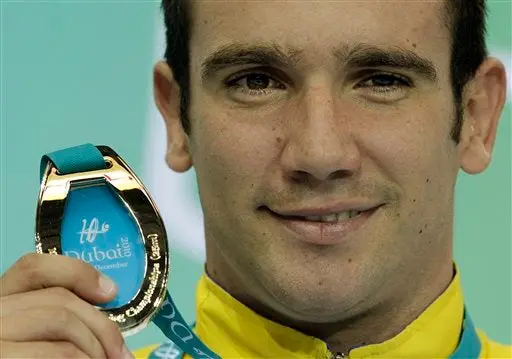 Subirats gana oro en 50 metros mariposa en Mundial piscina corta