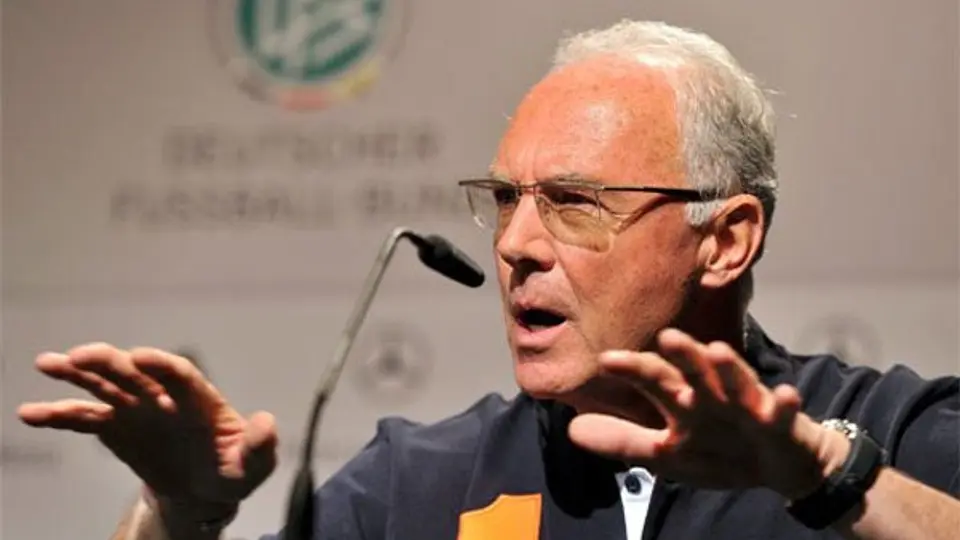 Beckenbauer señala que Alemania debe jugar con 'falso 9'