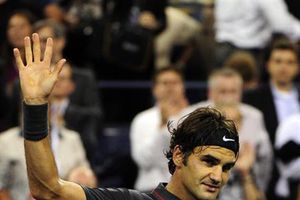 Federer avanza y se verá ante Djokovic en Semifinales