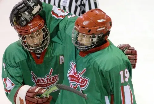 México se corona en Mundial de hockey sobre hielo Sub 20