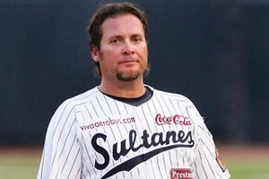 Karim García confirma su salida de Sultanes