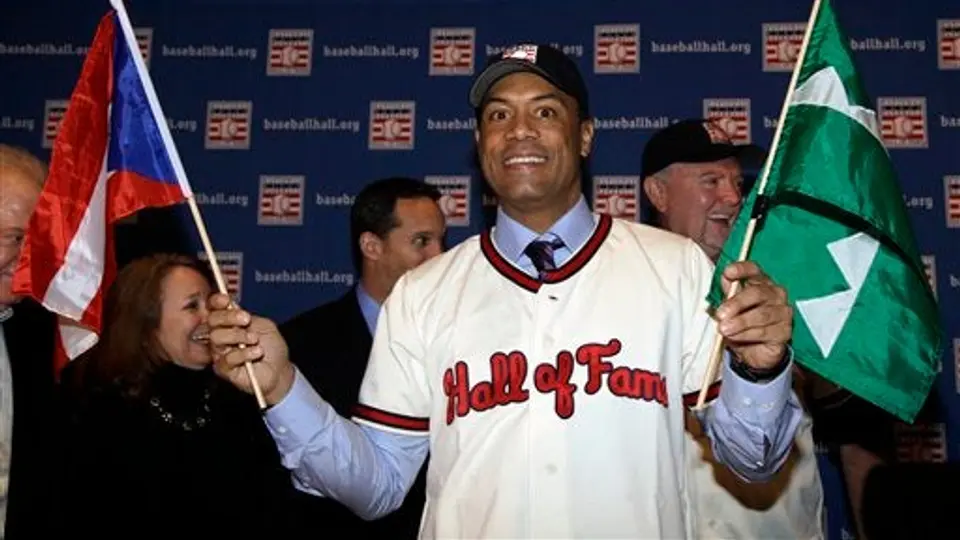 Alomar es exaltado al Salón de la Fama del Caribe