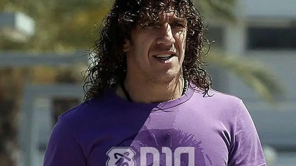 Puyol aplaudió vida de Abidal y Vilanova