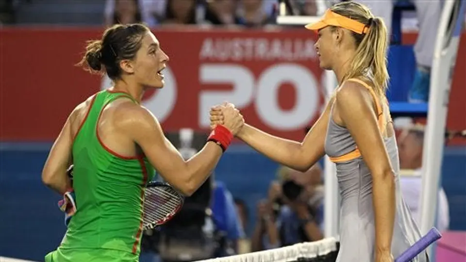 Barren a Maria Sharapova del Abierto de Australia