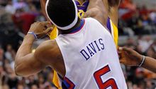 Gordon explota a la ofensiva; Clippers doblega 99-92 a Lakers