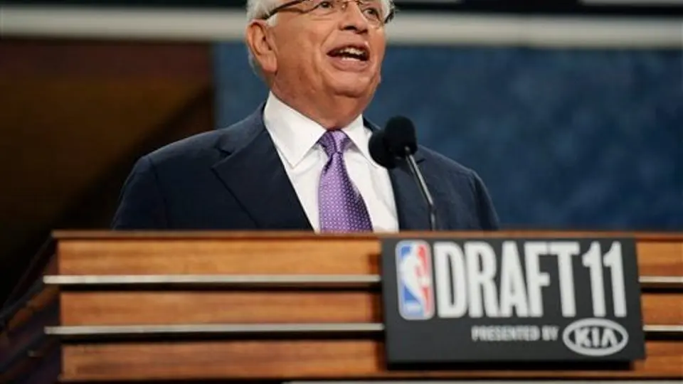 Mejor reparto de ingresos, clave en negociaciones NBA