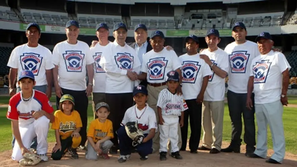 En busca del renacer del beisbol infantil