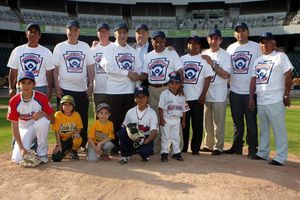 En busca del renacer del beisbol infantil