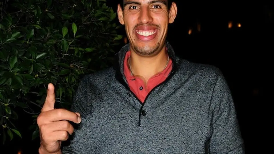 Ayón asegura que si no juega, se va de la NBA