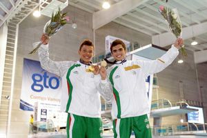 Entrenadores analizan retirar a clavadistas de JP