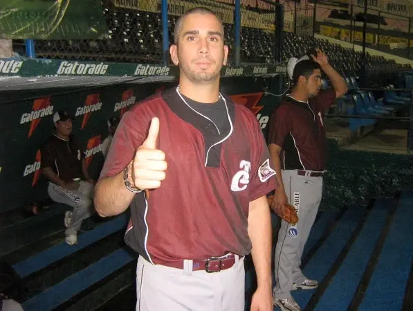 Óliver Pérez, a reencontrar su nivel con Tomateros